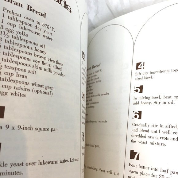 The Rodale Cook Book (Hardcover) (1973) - Picture 9 of 14